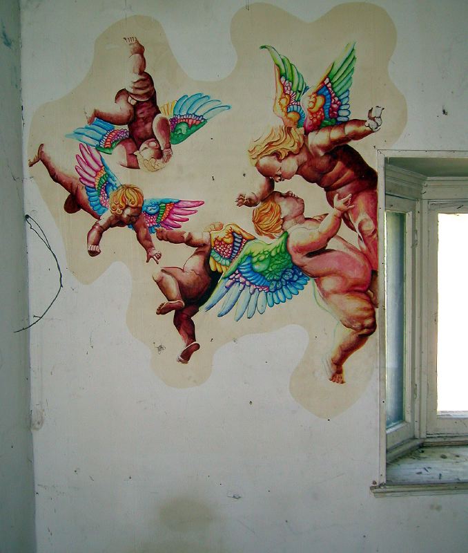 2ndflrcherubs.jpg